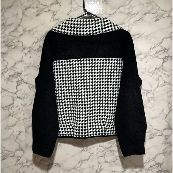 M MAGASCHONI Double Breasted Notch Lapel Cropped Jacket - Picture 11 of 13